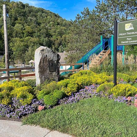 Condo Moderne, Escapade Vacance, Vue Sur Montagnes מראה חיצוני תמונה