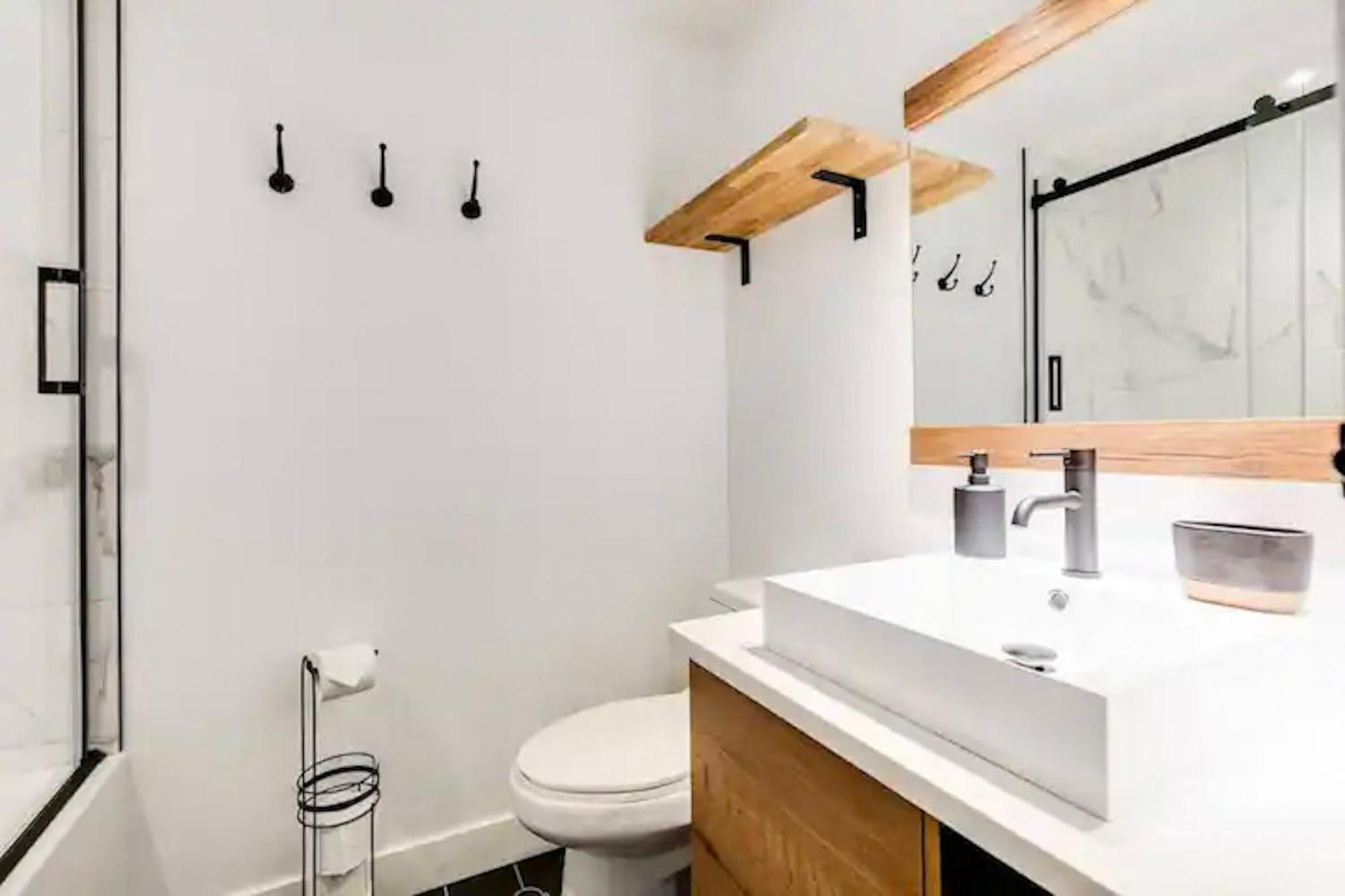 Condo Moderne, Escapade Vacance, Vue Sur Montagnes מראה חיצוני תמונה