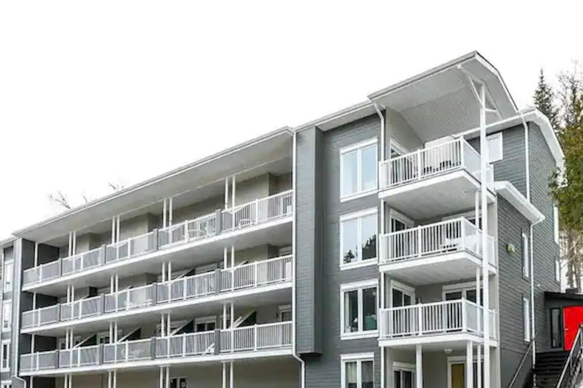 Condo Moderne, Escapade Vacance, Vue Sur Montagnes מראה חיצוני תמונה